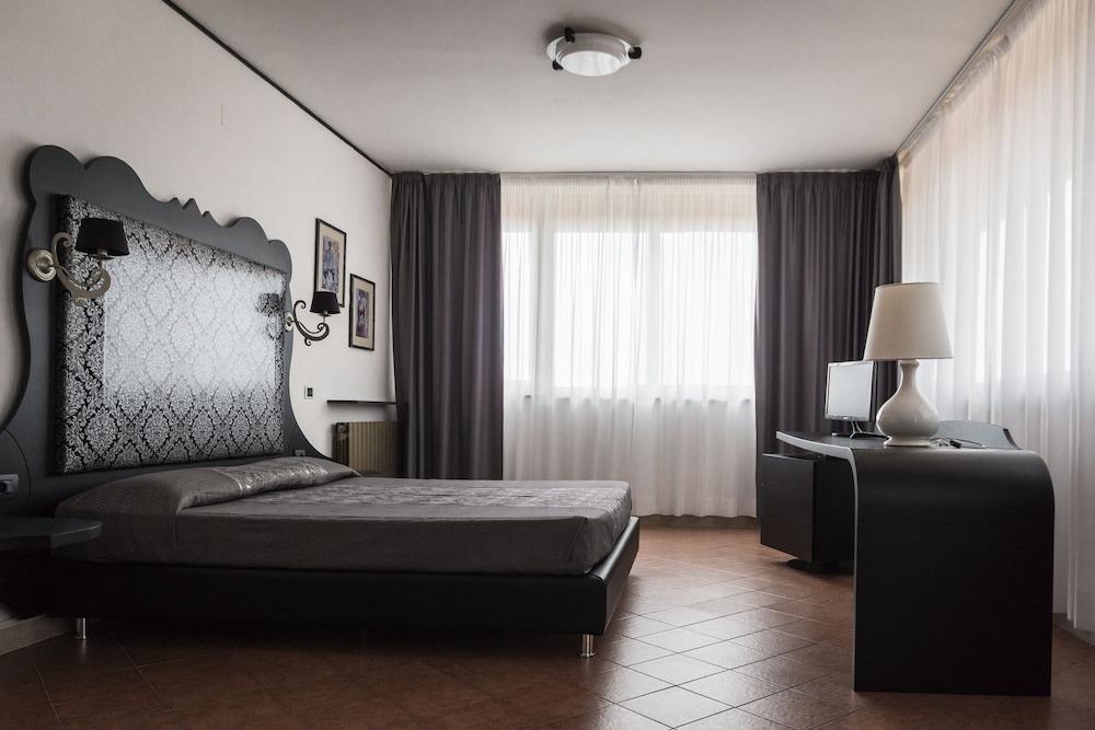 Park Hotel Residence Orbetello Esterno foto